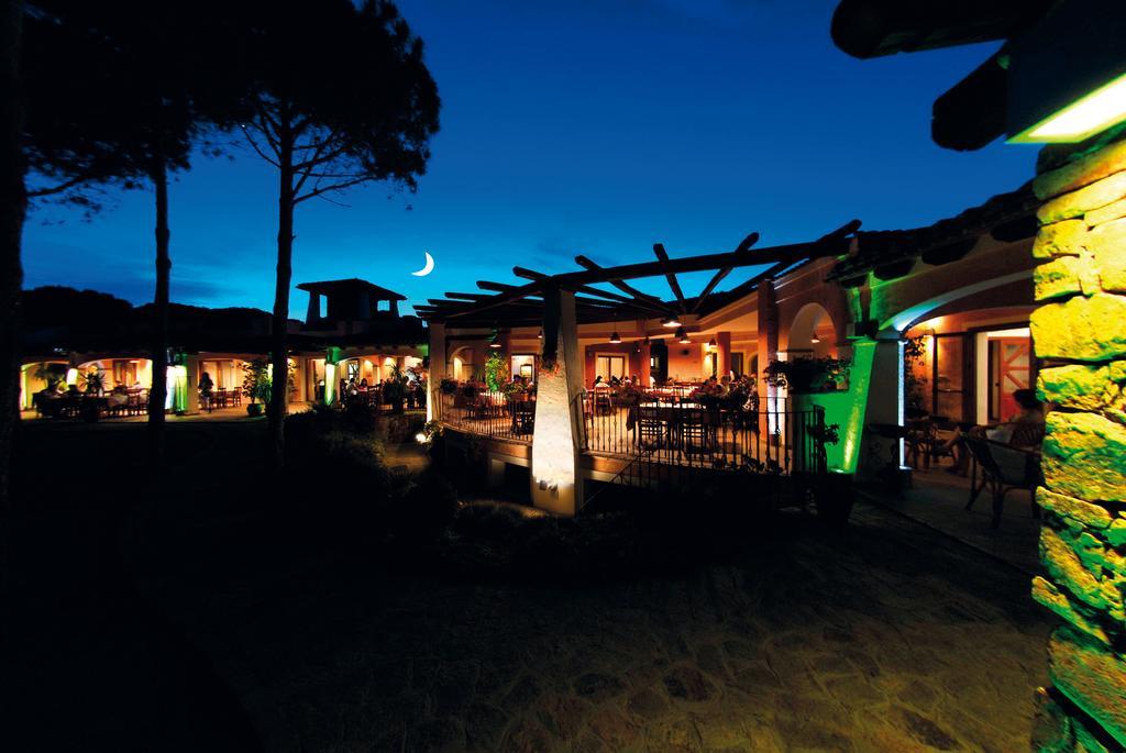 Villaggio Camping Spiaggia Del Riso Villasimius Exteriér fotografie